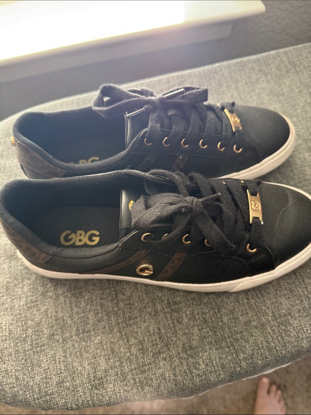 GBG Los Angeles Black and Gold Low-Top Women’s Sneakers